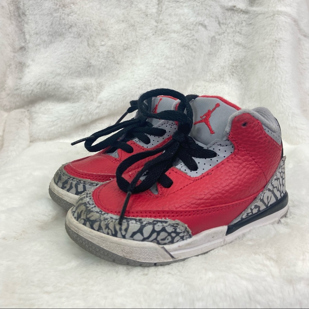 Air Jordan 3 Retro SE (Fire Red) (Toddler) 7C